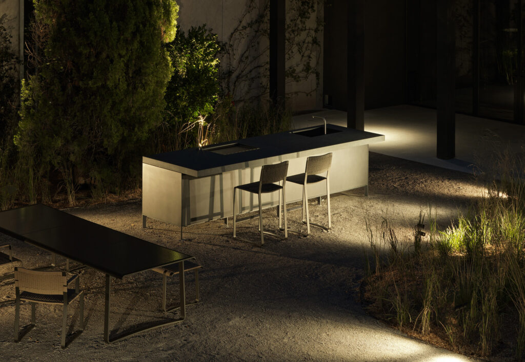 Molteni-Show-Room-Outdoor_cucina